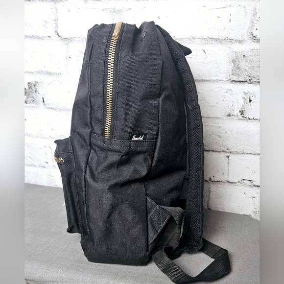 Herschel Black Settlement Backpack. Mid Volume - Picture 3 of 12